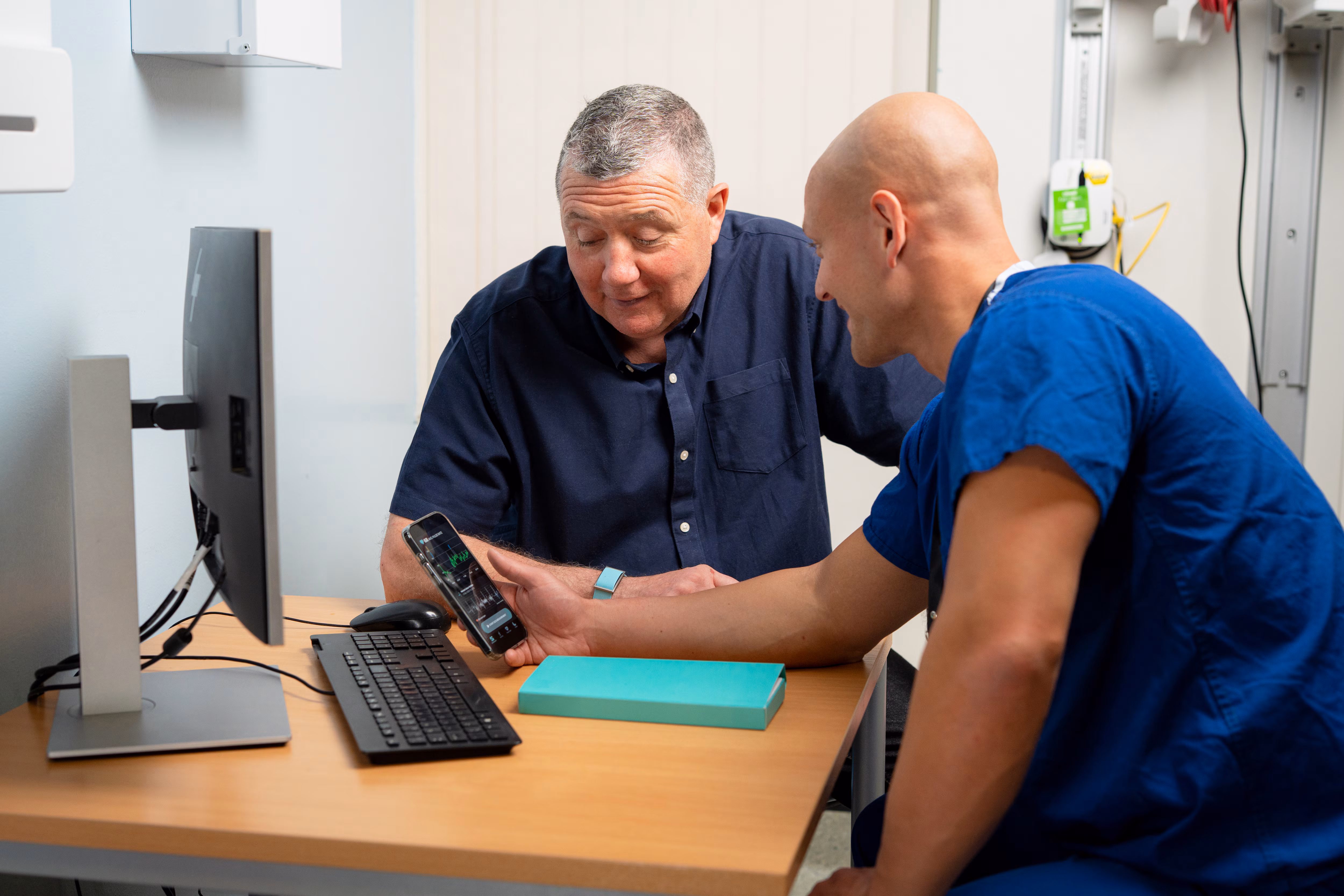 Bác sĩ và bệnh nhân